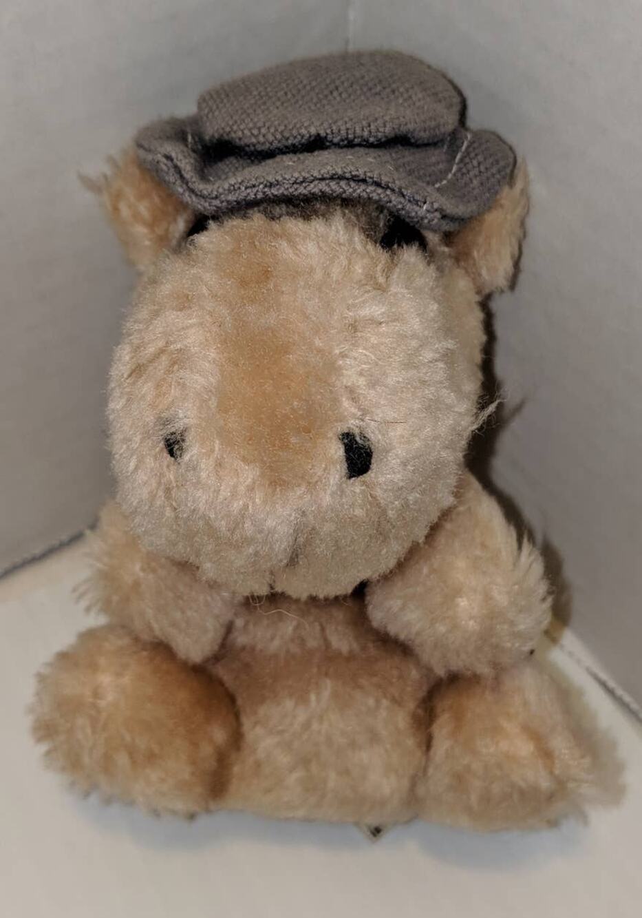 Vintage 1977 Russ Berrie Plush Ground Nutshells Korea Rare